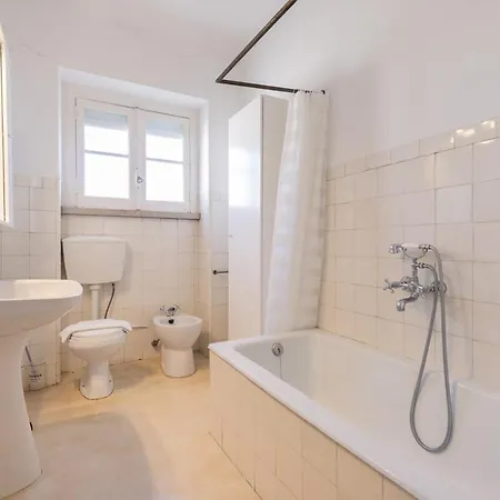 Joao Azevedo Coutinho Apartman *