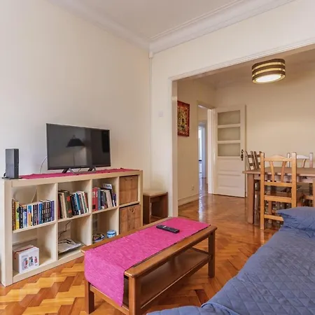 Joao Azevedo Coutinho Appartement *