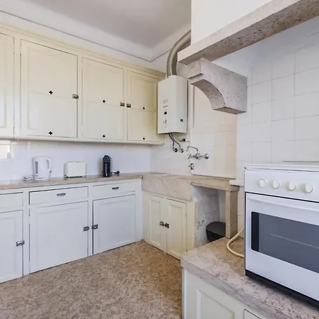 Appartement Joao Azevedo Coutinho *