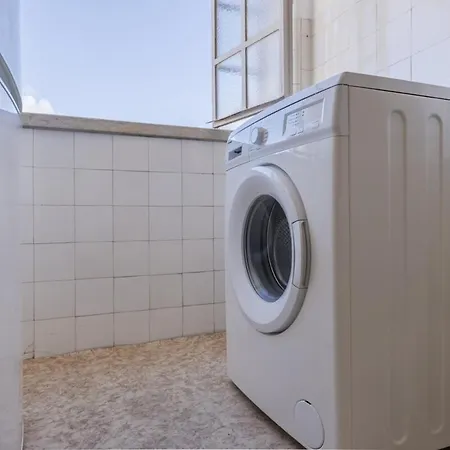 Joao Azevedo Coutinho Apartament