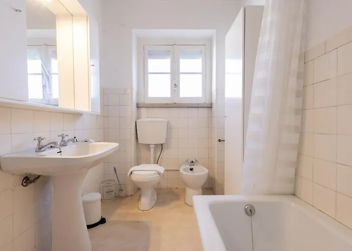 Joao Azevedo Coutinho Appartement *