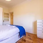 Joao Azevedo Coutinho Apartmán