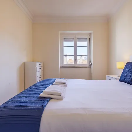 Apartment Joao Azevedo Coutinho